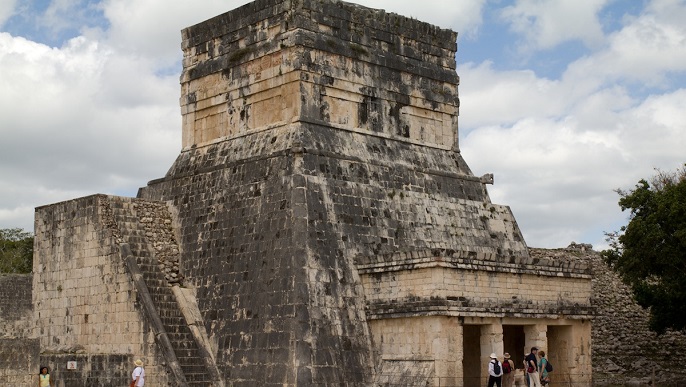チチェン・イツァ観光