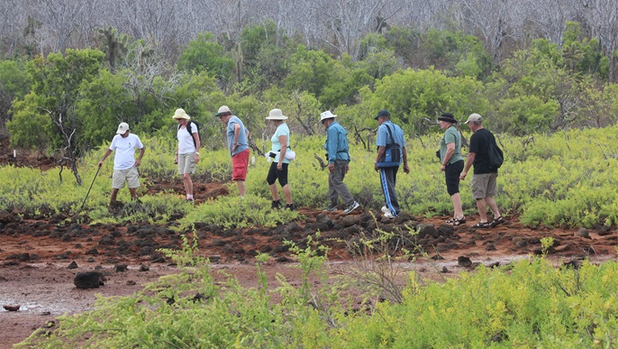 船外活動_ガラパゴスクルーズ