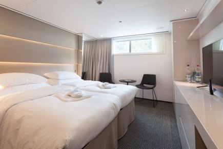 [D]エメラルド・ステート・ルーム（前方寄り）