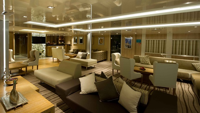 レセプション＆バー