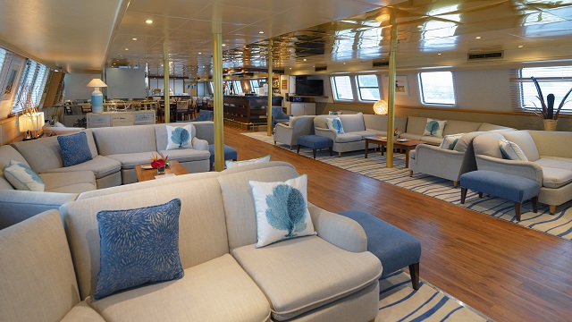 ラウンジエリア